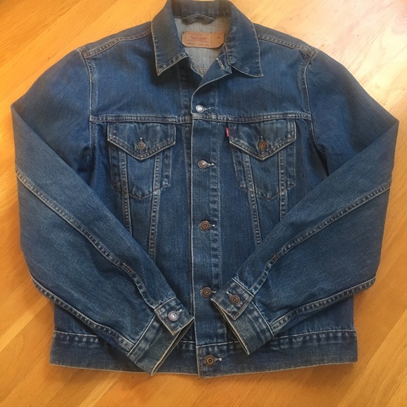 Levis Vtg Blue Denim Trucker Jacket 